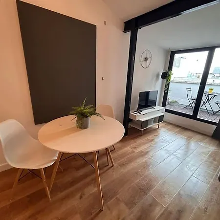Penthouse + Terrace In Estrecho - En 20 Apartment Madrid Exterior photo
