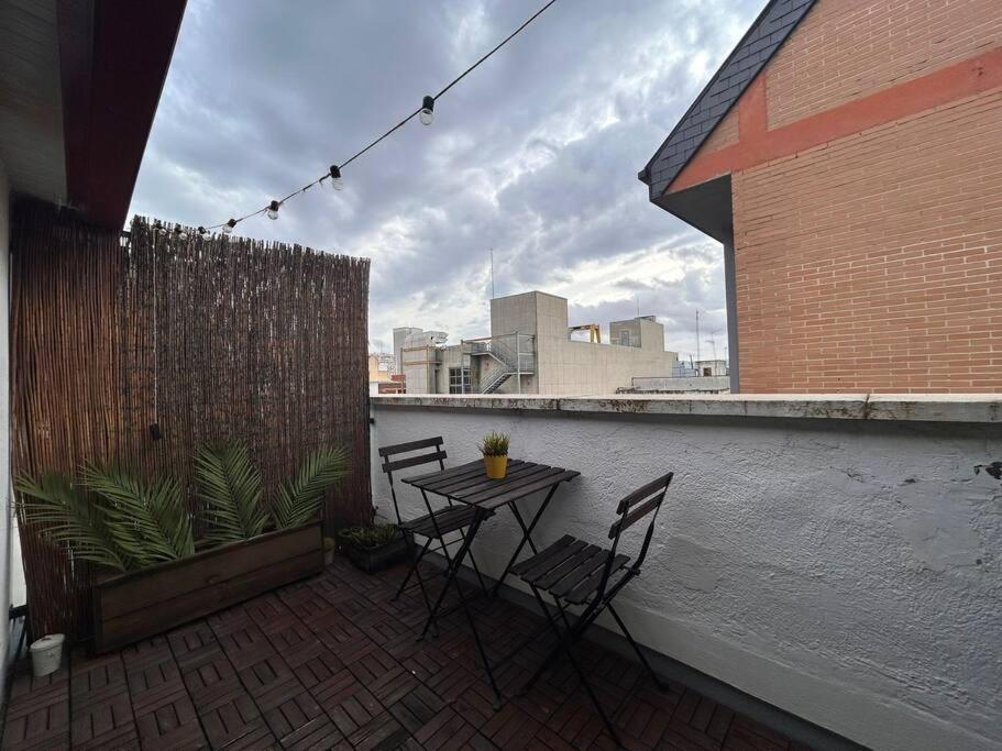 Penthouse + Terrace In Estrecho - En 20 * Madrid
