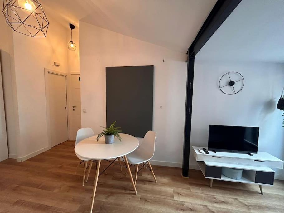 Penthouse + Terrace In Estrecho - En 20 Apartment